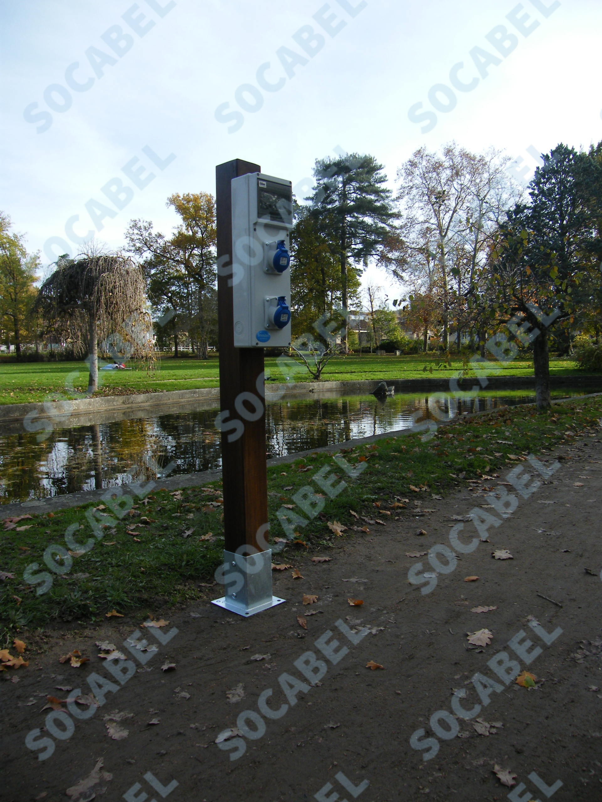 BORNE_ÉCOLO_BOIS_04